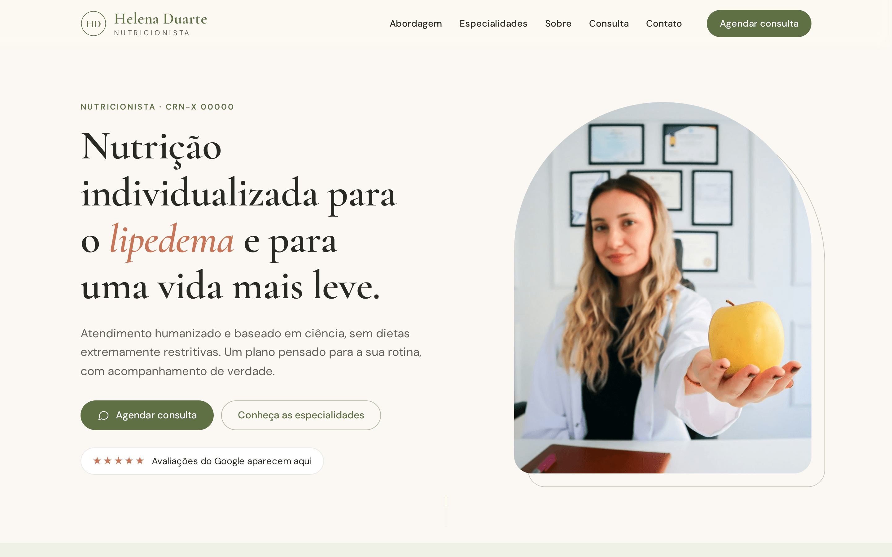 Helena Duarte Nutricionista, site visto no computador